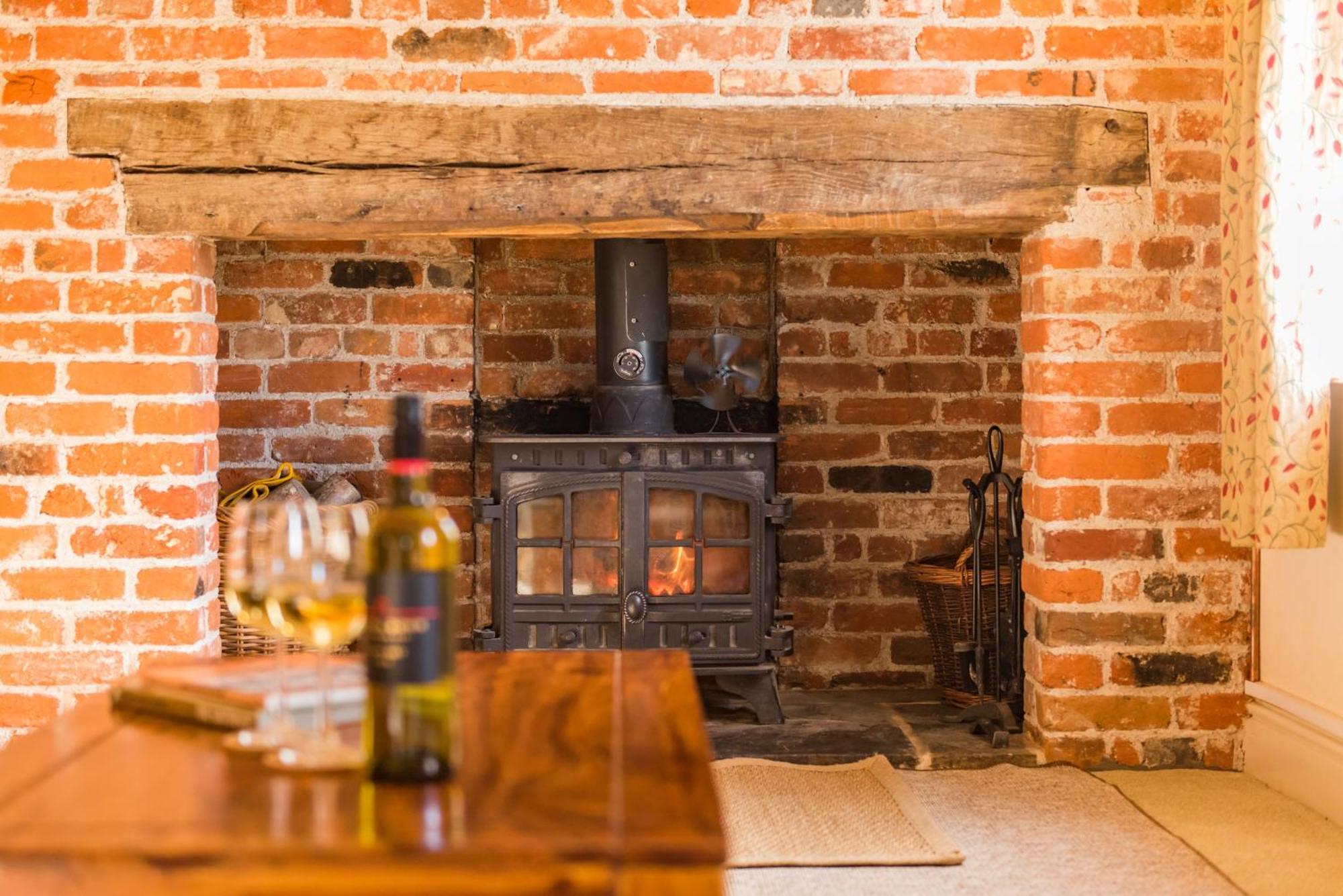 The Oast By Bloom Stays Newenden Экстерьер фото